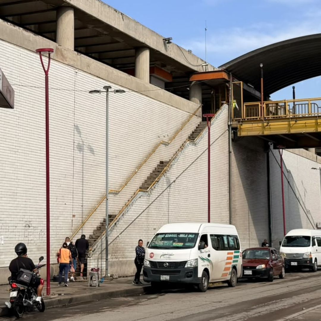 La estación La Paz de la Línea A fue cerrada por lluvias hoy en CDMX